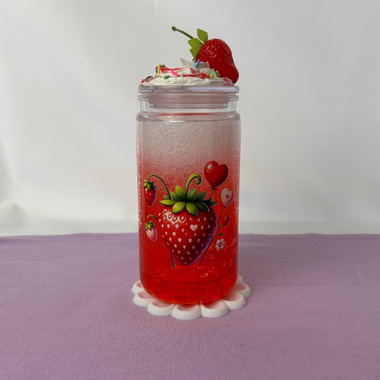 Erdbeer Soda Becher 500ml | Becher mit Deckel und Strohhalm