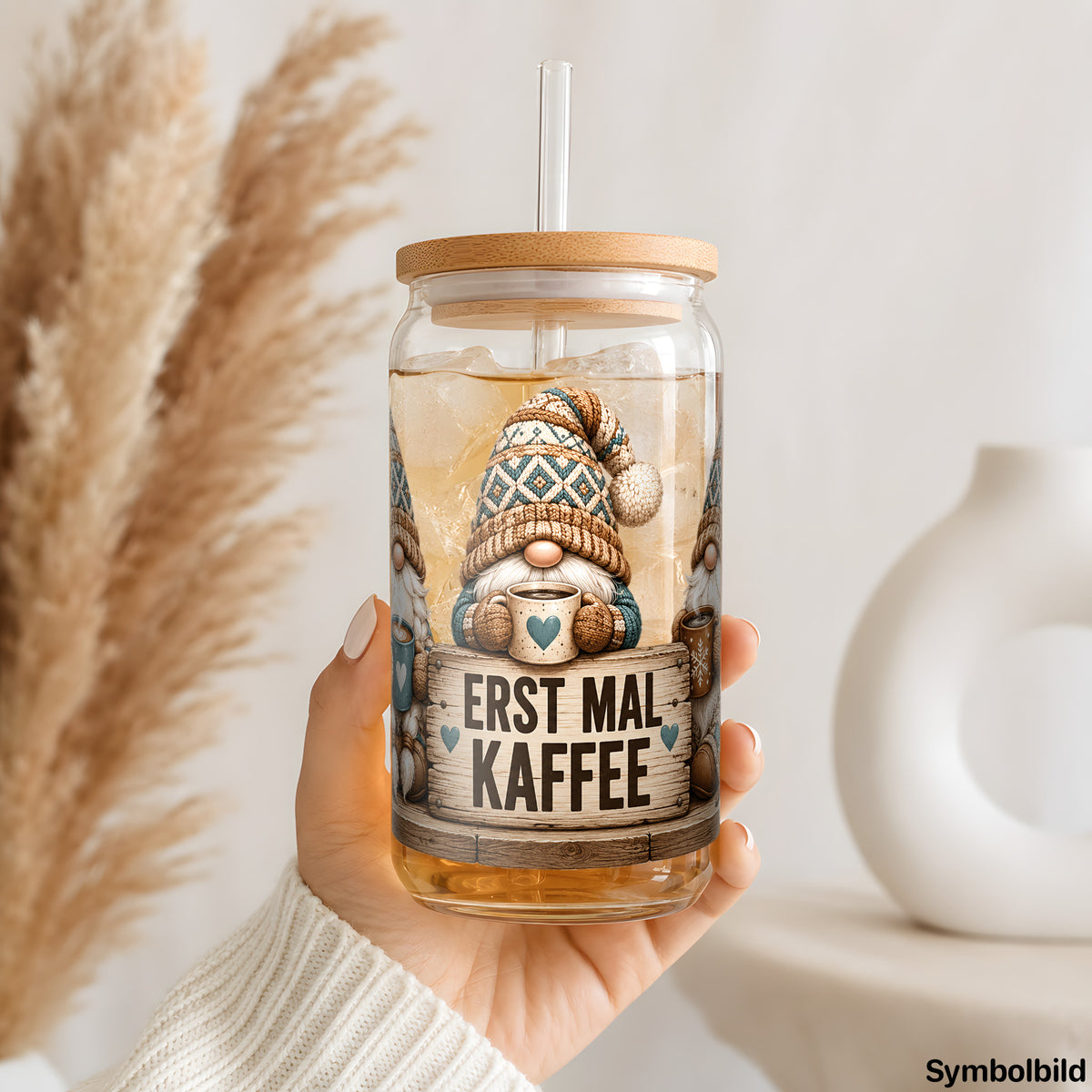 Becher-Aufkleber „Erst mal Kaffee“ auf einem 16oz Glasbecher