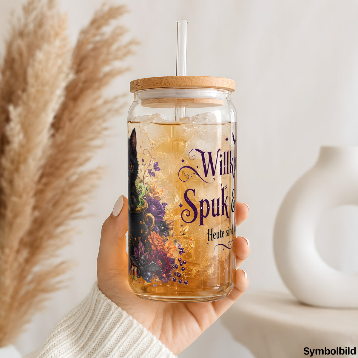 Becher-Aufkleber „Willkommen Spuk und Hexerei“ auf einem 16oz Glasbecher
