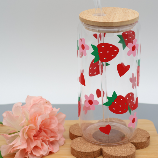 Erdbeeren | Trinkglas 500 ml | Strohhalm + Deckel