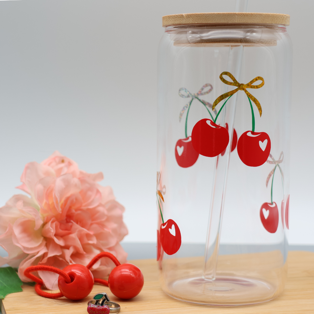 Cherry Bow | Trinkglas 500 ml | Strohhalm + Deckel