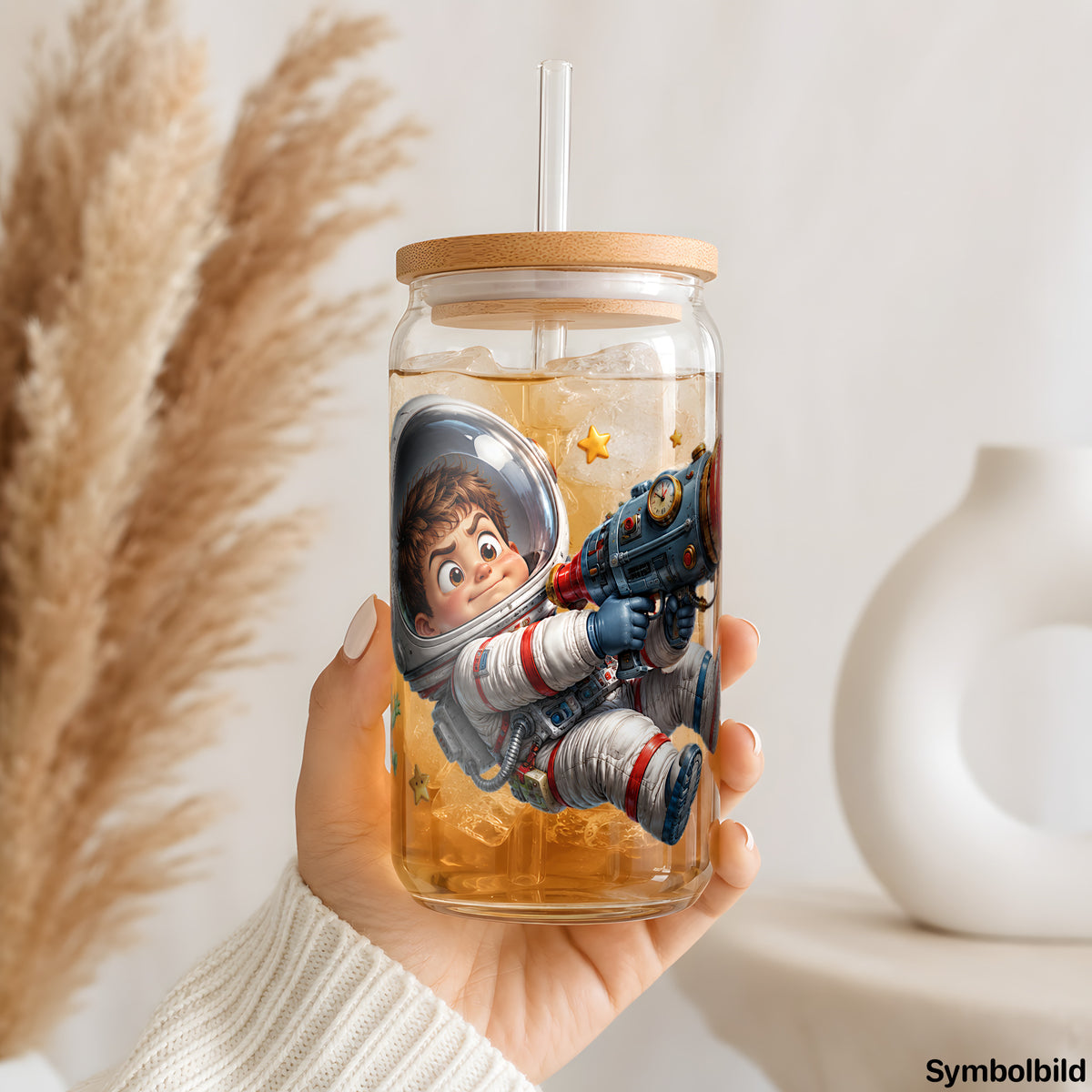 Becher-Aufkleber „Kleiner Astronaut“ auf einem 16oz Glasbecher