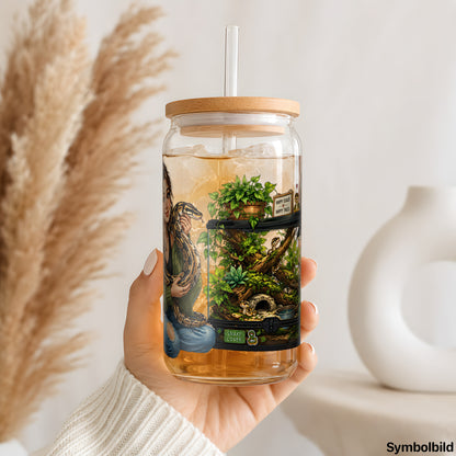 Becher-Aufkleber „Frau mit Schlange“ auf einem 16oz Glasbecher