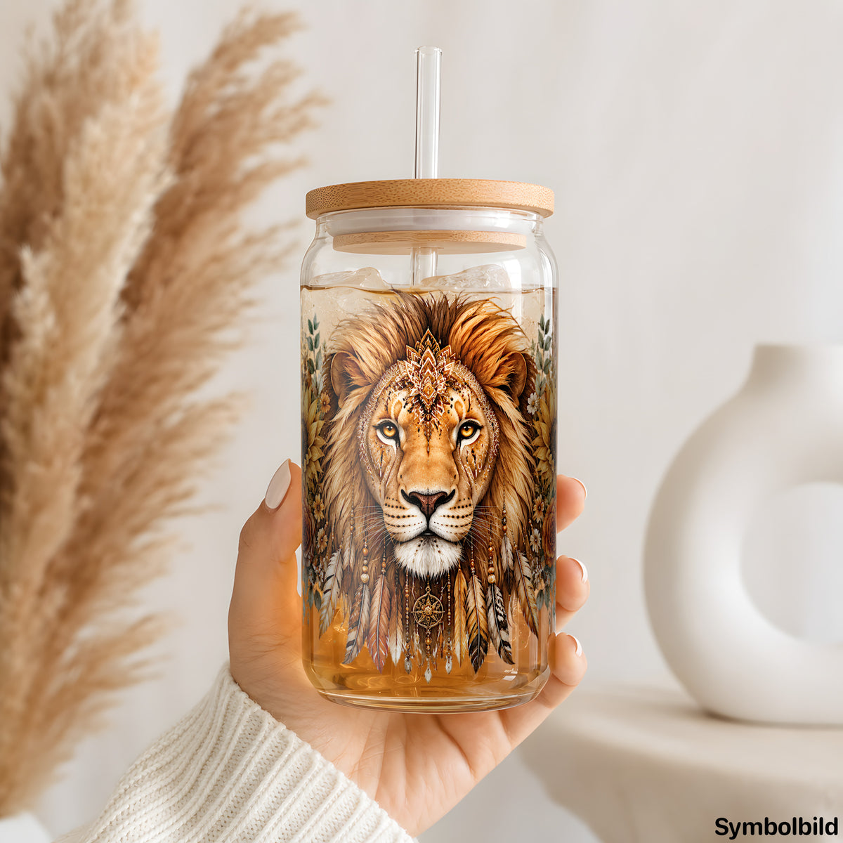 Becher-Aufkleber „Löwe im Sonnenblumenkranz“ auf einem 16oz Glasbecher