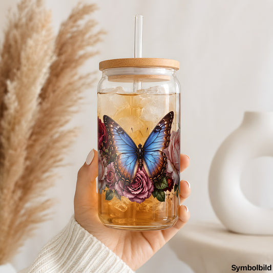 Becher-Aufkleber „Rosenranke mit blauem Falter“ auf einem 16oz Glasbecher