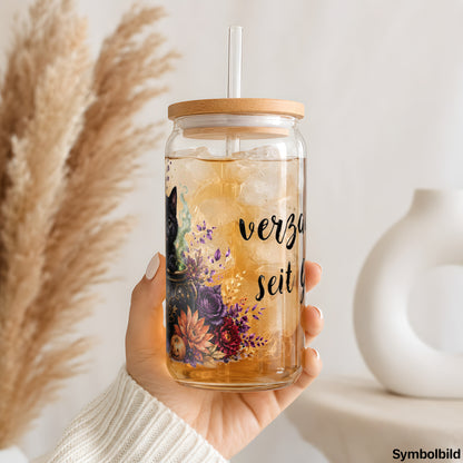 Becher-Aufkleber „Verzaubert seit Geburt“ auf einem 16oz Glasbecher