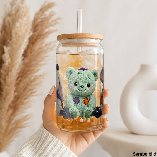 Becher-Aufkleber „Hexenhase und Zombiebär“ auf einem 16oz Glasbecher