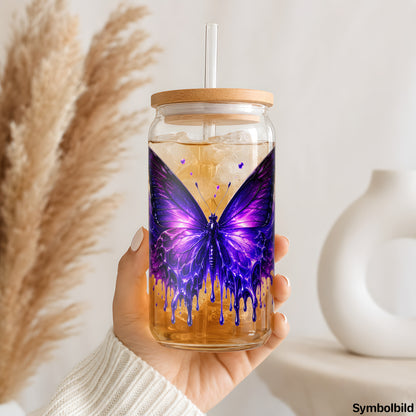 Becher-Aufkleber „Schmetterling in Violett“ auf einem 16oz Glasbecher