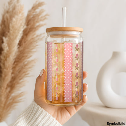 Becher-Aufkleber „Schleifen-Streifen in Rosa“ auf einem 16oz Glasbecher