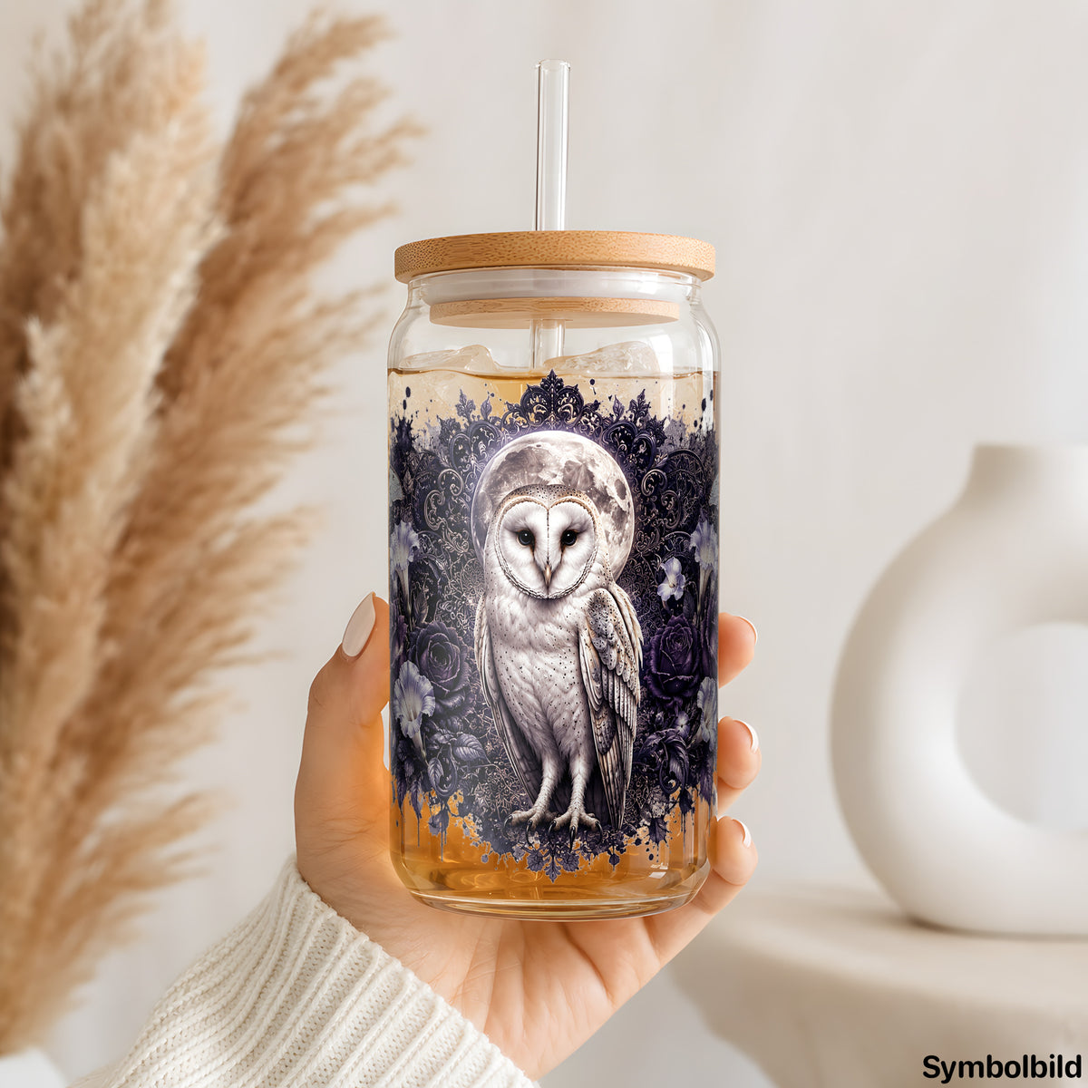 Becher-Aufkleber „Schleiereule in dunklen Rosen“ auf einem 16oz Glasbecher