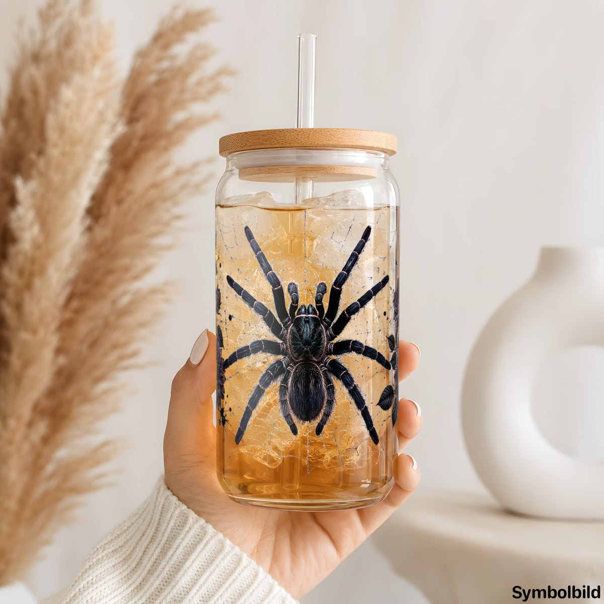 Becher-Aufkleber „Vogelspinne in Schwarz“ auf einem 16oz Glasbecher