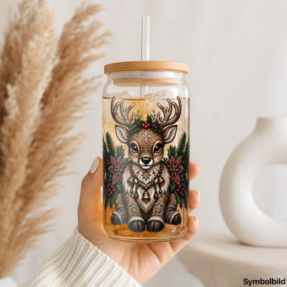Becher-Aufkleber „Ornament-Rentier mit Weihnachtsgirlande“ auf einem 16oz Glasbecher